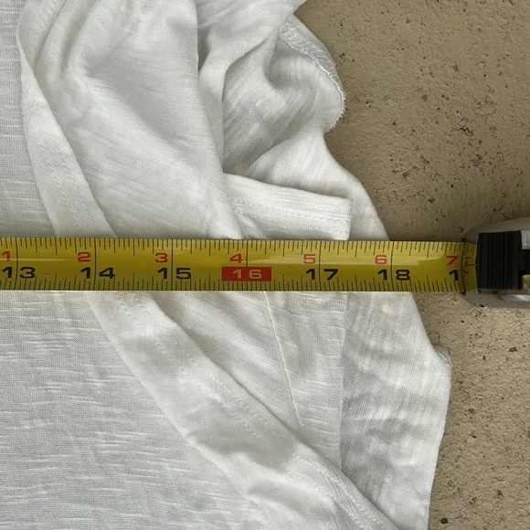 EUC Lazy Sundays off white unique top - Picture 5 of 9